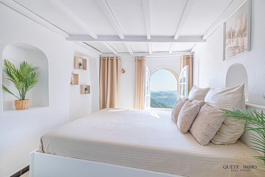 Havre De Paix Et Vue Exceptionnelle Proche Monaco Villa Peille Ngoại thất bức ảnh